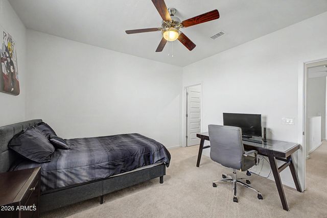 1196 W Blue Ridge Drive, San Tan Valley, AZ 85140