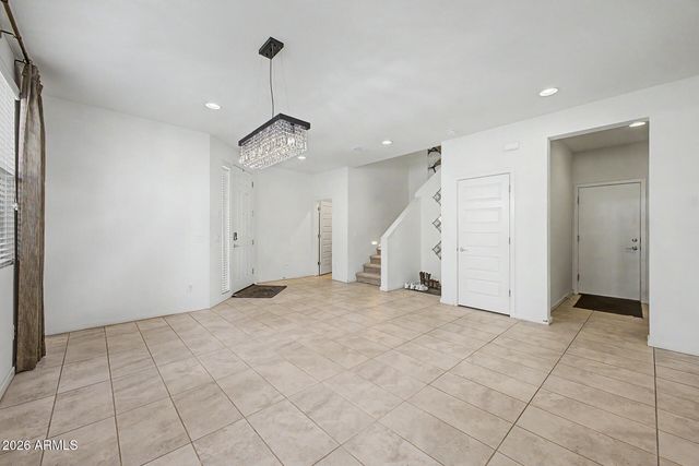 1196 W Blue Ridge Drive, San Tan Valley, AZ 85140