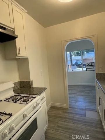 5934 King Avenue, Maywood, CA 90270