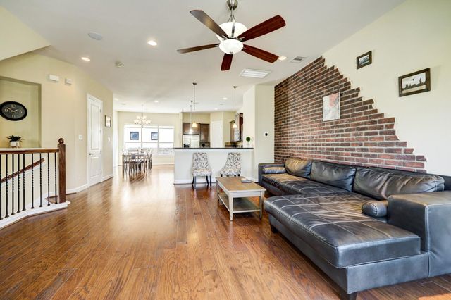 1305 Delano Street, Houston, TX 77003
