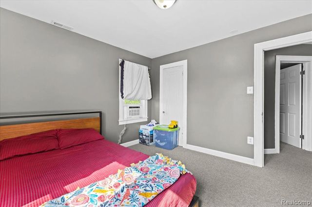 17516 Joseph Campau Street, Hamtramck, MI 48212