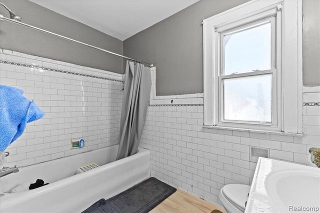 17516 Joseph Campau Street, Hamtramck, MI 48212