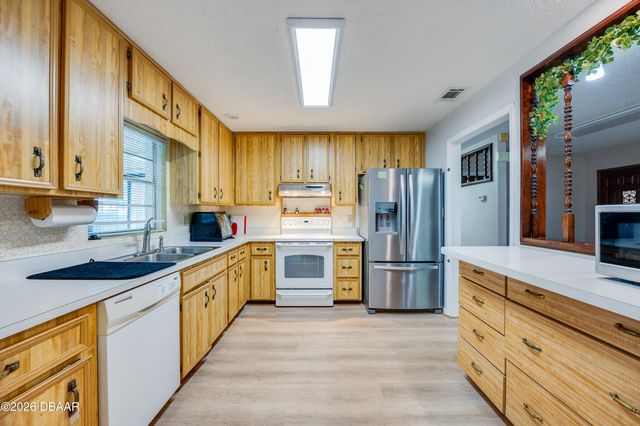 667 George Miller Circle, Port Orange, FL 32127