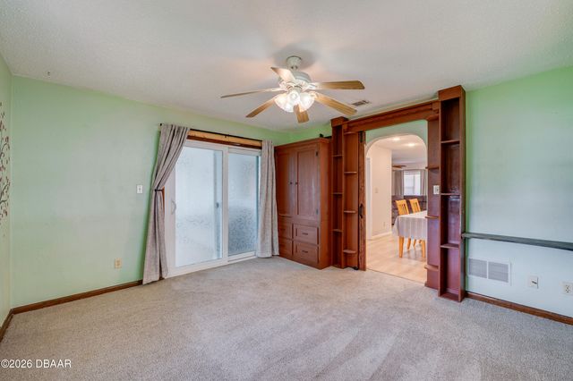 667 George Miller Circle, Port Orange, FL 32127