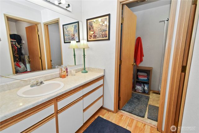 16519 41st Dr NE, Arlington, WA 98223