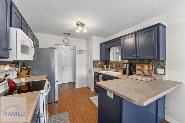 146 River Bend Drive, Midway, GA 31320