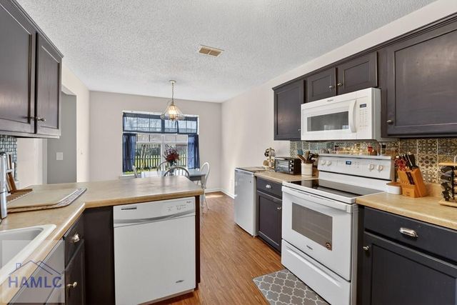 146 River Bend Drive, Midway, GA 31320