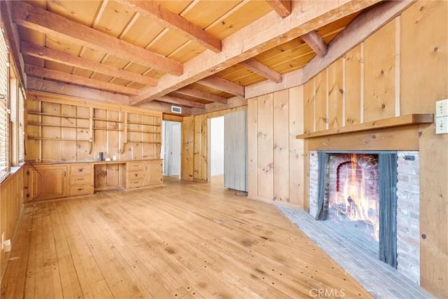 3570 Lombardy Road, Pasadena, CA 91107