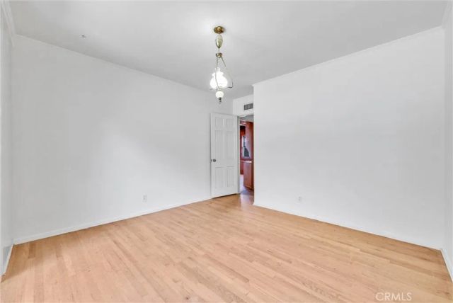 3570 Lombardy Road, Pasadena, CA 91107