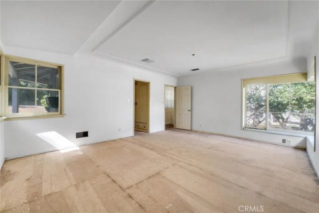 3570 Lombardy Road, Pasadena, CA 91107