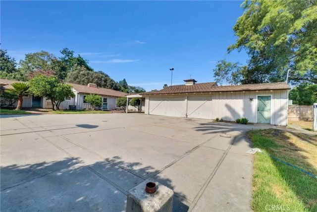 3570 Lombardy Road, Pasadena, CA 91107