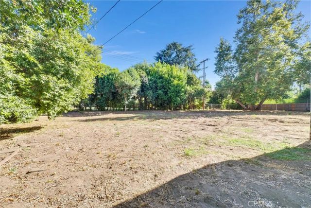 3570 Lombardy Road, Pasadena, CA 91107