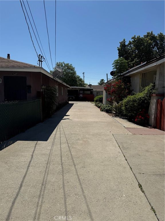 Image 2 of property listing at 1147 Spruce, San Bernardino, CA 92411