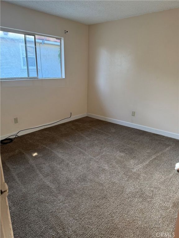Image 4 of property listing at 1147 Spruce, San Bernardino, CA 92411