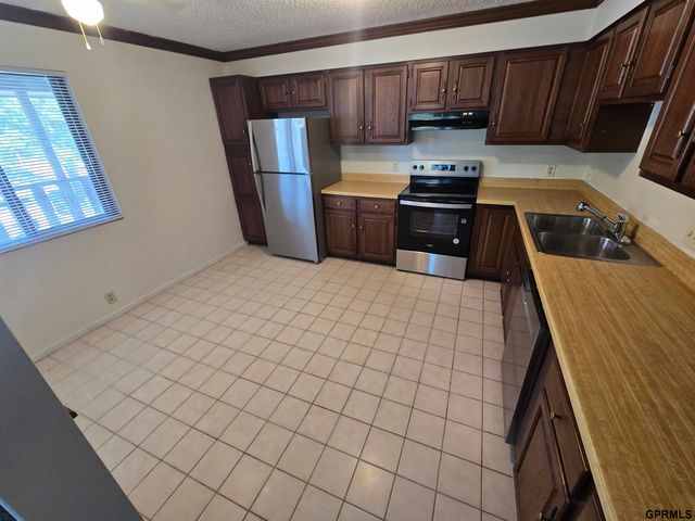 2838 N 47 Street, Lincoln, NE 68504