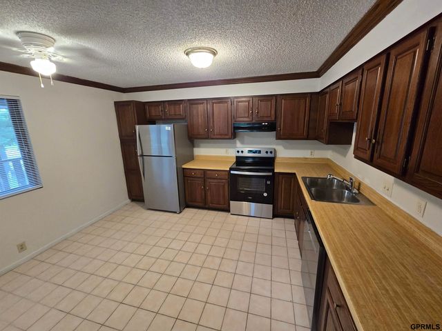2838 N 47 Street, Lincoln, NE 68504