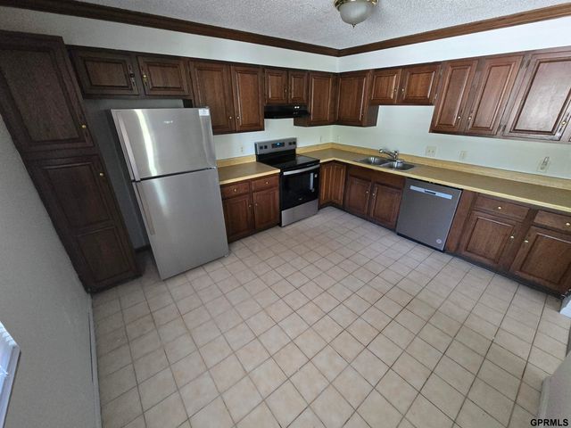 2838 N 47 Street, Lincoln, NE 68504