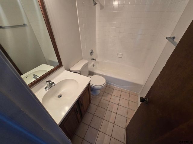 2838 N 47 Street, Lincoln, NE 68504