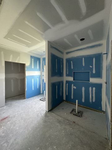 49 Copperas Creek Rd, Tullahoma, TN 37388