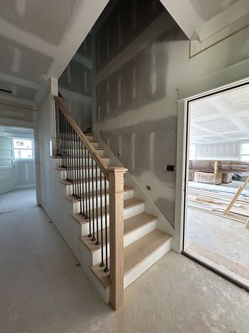 49 Copperas Creek Rd, Tullahoma, TN 37388