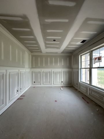 49 Copperas Creek Rd, Tullahoma, TN 37388