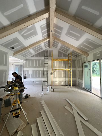 49 Copperas Creek Rd, Tullahoma, TN 37388