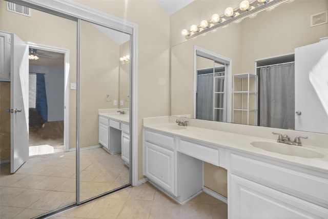 2101 Camellia Street, Denton, TX 76205