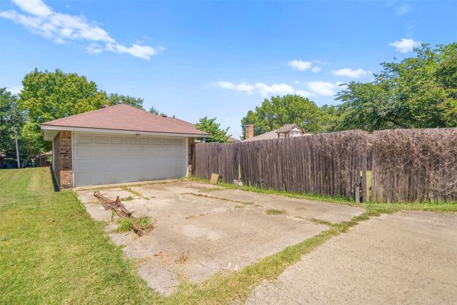 2101 Camellia Street, Denton, TX 76205