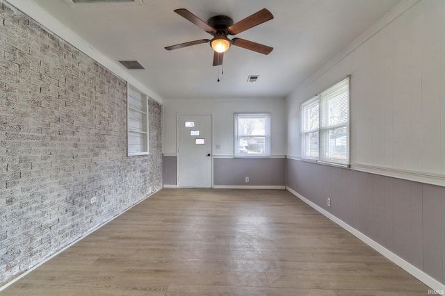 817 N Illinois Street, Chandler, IN 47610