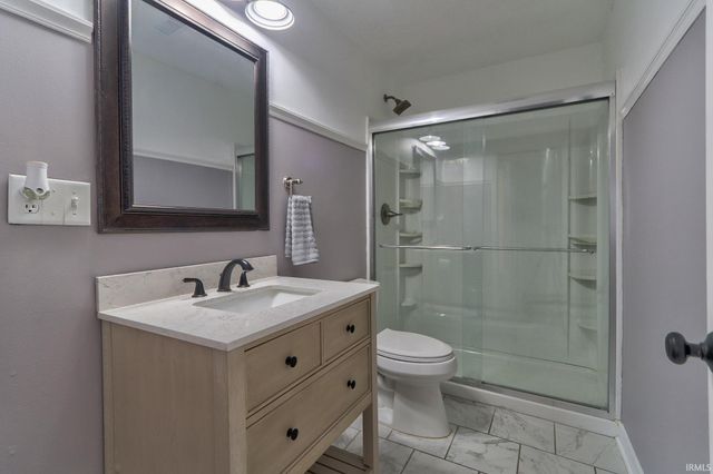 817 N Illinois Street, Chandler, IN 47610