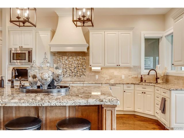 5899 Green Oaks Dr, Littleton, CO 80121