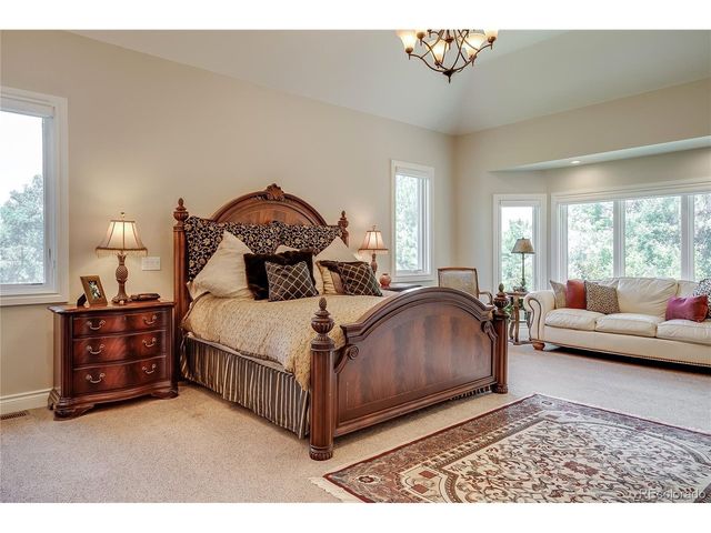 5899 Green Oaks Dr, Littleton, CO 80121