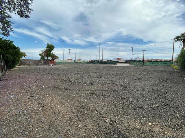 1527 4th Street, San Bernardino, CA 92411