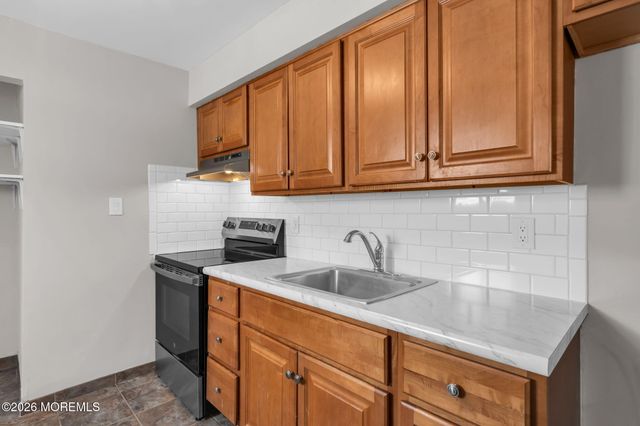 306 Sawmill Road 182, Brick, NJ 08724