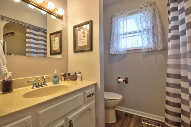 1207 Yorkshire Estates Road, London, KY 40744