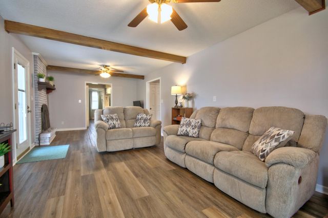 1207 Yorkshire Estates Road, London, KY 40744