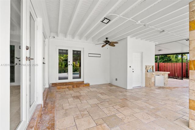 13611 SW 77th Street, Miami, FL 33183
