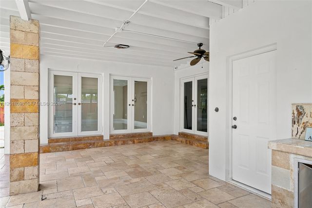 13611 SW 77th Street, Miami, FL 33183