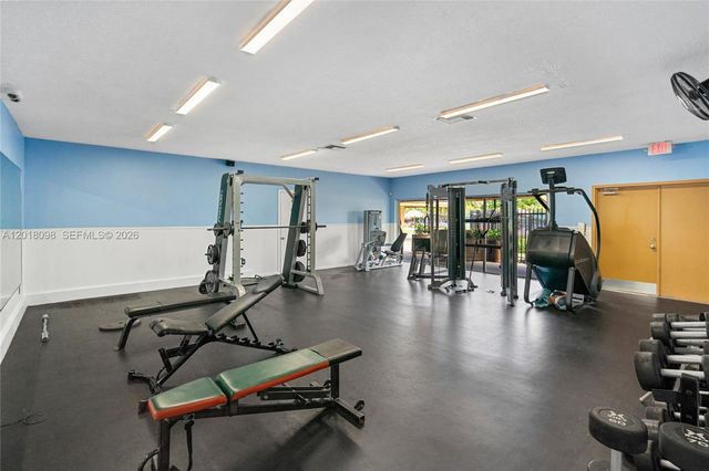13611 SW 77th Street, Miami, FL 33183