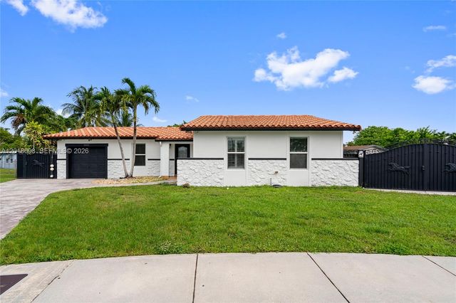 13611 SW 77th Street, Miami, FL 33183