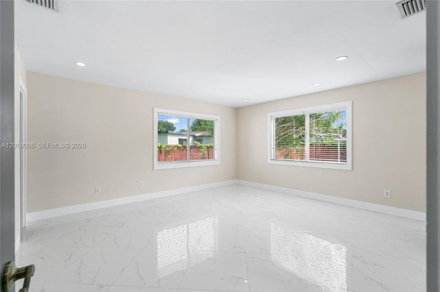 13611 SW 77th Street, Miami, FL 33183