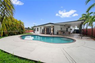 13611 SW 77th Street, Miami, FL 33183