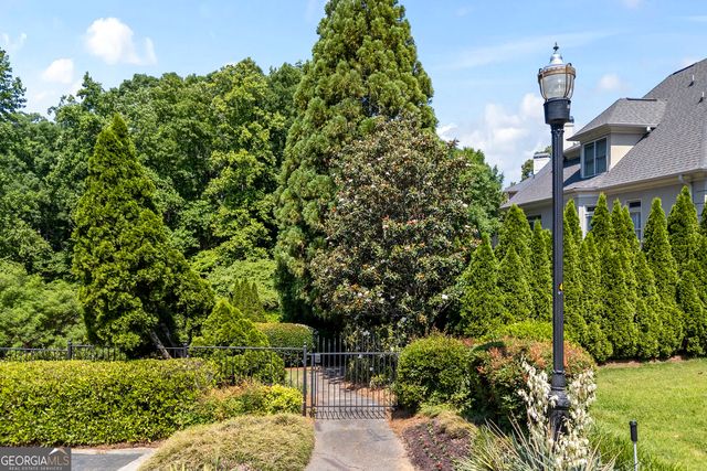 2306 Garden Park Drive SE, Smyrna, GA 30080