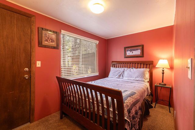 42532 Willow Avenue, Big Bear, CA 92315