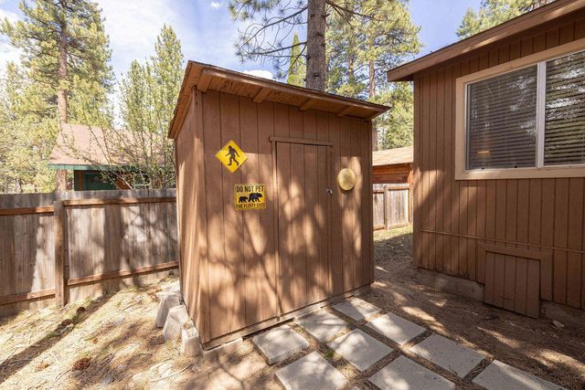42532 Willow Avenue, Big Bear, CA 92315