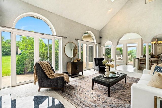 1626 Fox Hollow LANE, Cedarburg, WI 53012