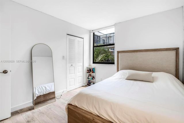 3350 NE 192nd St 4Q-B, Aventura, FL 33180