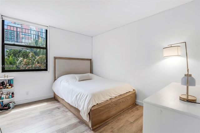 3350 NE 192nd St 4Q-B, Aventura, FL 33180