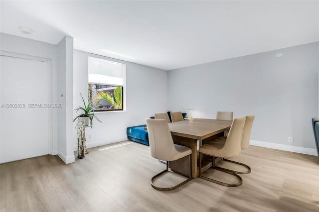 3350 NE 192nd St 4Q-B, Aventura, FL 33180