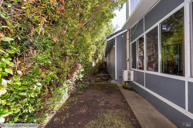 2496 E Atlantic Ave, Fairfield, CA 94533
